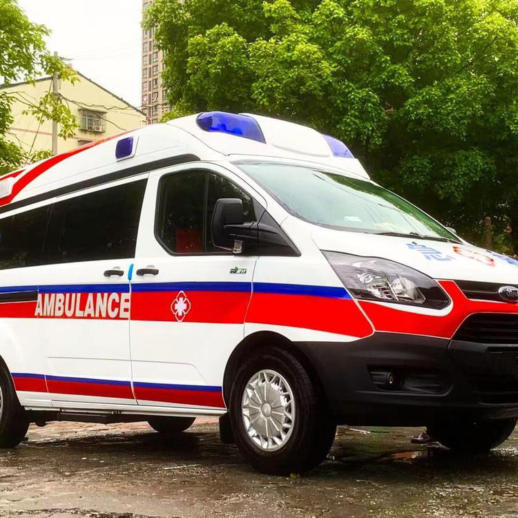 响水镇跨省救护车出租护送返乡